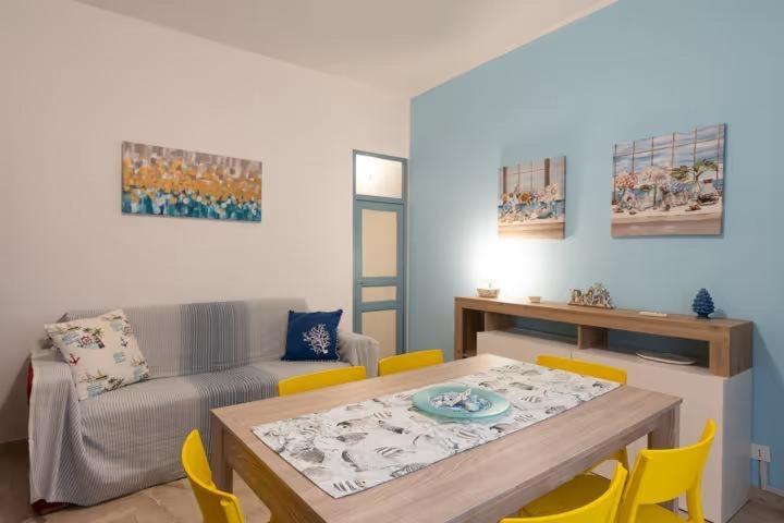 Home Holiday Kalanto Кастелламмаре-дель-Голфо Экстерьер фото