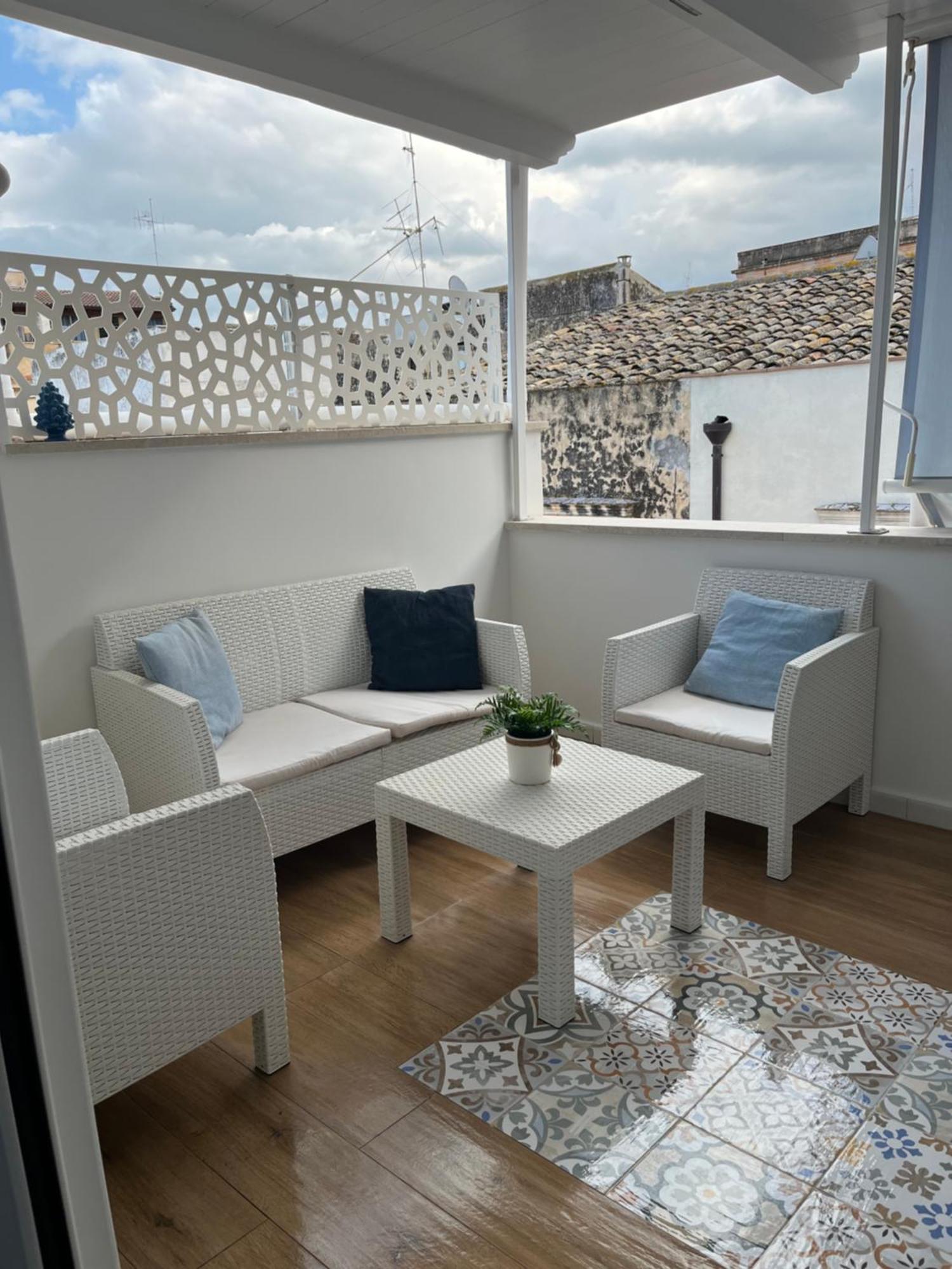 Home Holiday Kalanto Кастелламмаре-дель-Голфо Экстерьер фото